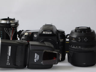 Фотоаппарат Nikon D90 kit 18-105 foto 1