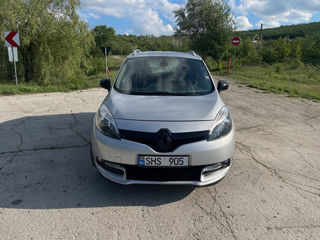 Renault Grand Scenic foto 2