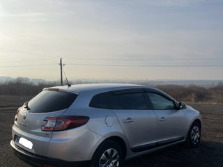 Renault Megane foto 2