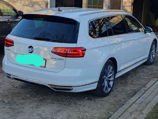 Volkswagen Passat foto 3