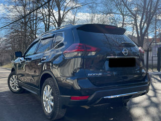 Nissan Rogue foto 4