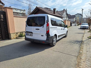 Ford Transit Connect foto 3