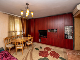 Apartament cu 3 camere, 53 m², Buiucani, Chișinău foto 1