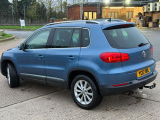 Volkswagen Tiguan foto 2