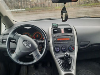 Toyota Auris foto 4