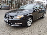 Volkswagen Passat foto 2