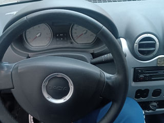 Dacia Logan foto 7
