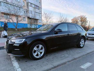 Audi A4 foto 2