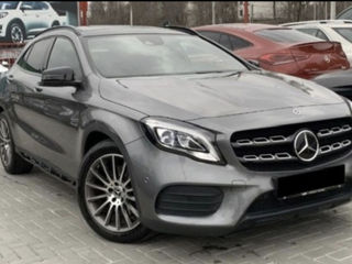 Chirie Mercedes-Benz GLA foto 1