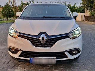 Renault Grand Scenic foto 2