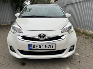 Toyota Verso-S foto 3