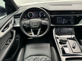 Audi Q8 foto 13