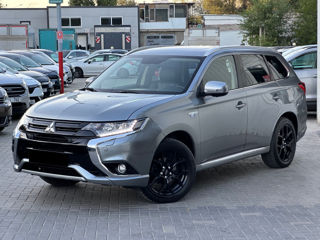 Mitsubishi Outlander foto 4