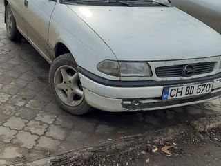 Opel Astra foto 7