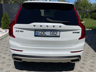 Volvo XC90 foto 19