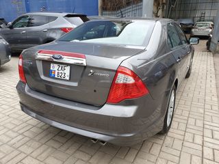 Ford Fusion foto 5