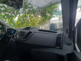 Ford Transit foto 2