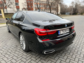 BMW 7 Series foto 5