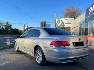 BMW 7 Series foto 3