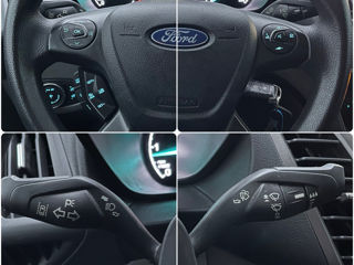 Ford Transit Connect foto 9