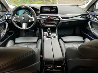 BMW 5 Series foto 9