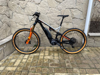 Commencal Meta Power Race 650B E bike.