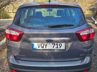 Ford C-Max foto 8