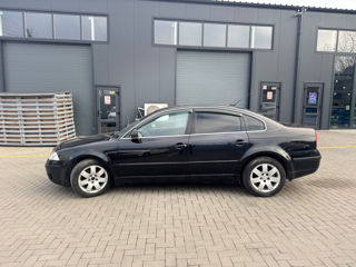 Volkswagen Passat foto 6