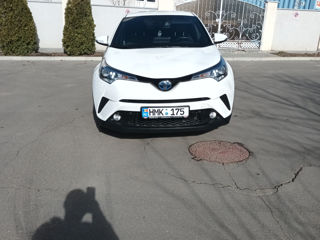 Toyota C-HR foto 5