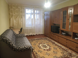 Ap. 1 cam., 30 м², 5/5 et.