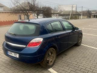 Opel Astra foto 4