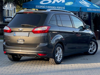 Ford Grand C-MAX foto 3