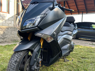 Yamaha T Max 530