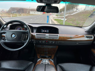 BMW 7 Series foto 6