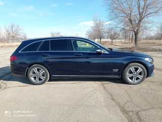 Mercedes C-Class фото 7