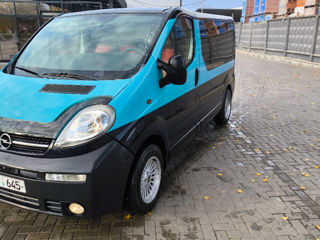 Opel Vivaro foto 5