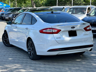 Ford Fusion foto 5