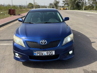 Toyota Camry foto 1