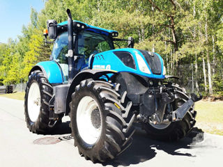 New Holland T7.230 foto 3