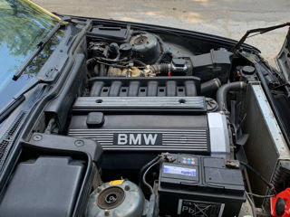 BMW 5 Series foto 10