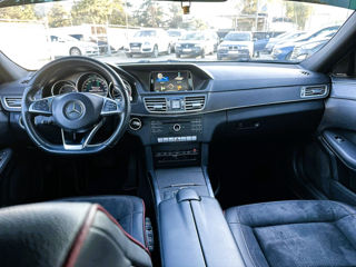 Mercedes E-Class foto 7