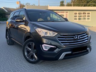 Hyundai Santa FE foto 1