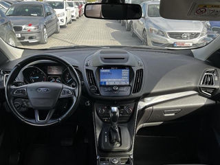 Ford Kuga foto 4