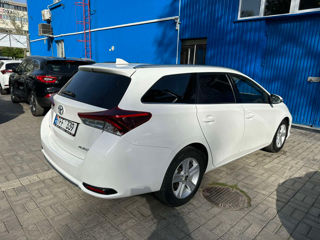 Toyota Auris foto 4