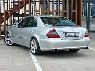 Mercedes E-Class foto 6