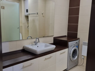 Apartament cu 2 camere, 53 m², Centru, Chișinău foto 7