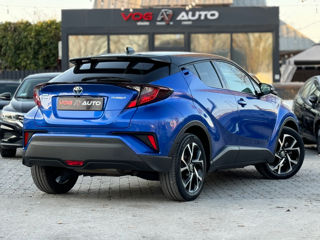 Toyota C-HR foto 3