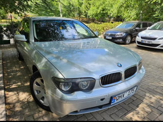 BMW 7 Series foto 4