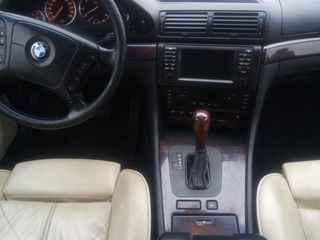 BMW 7 Series foto 4