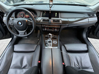 BMW 7 Series foto 11